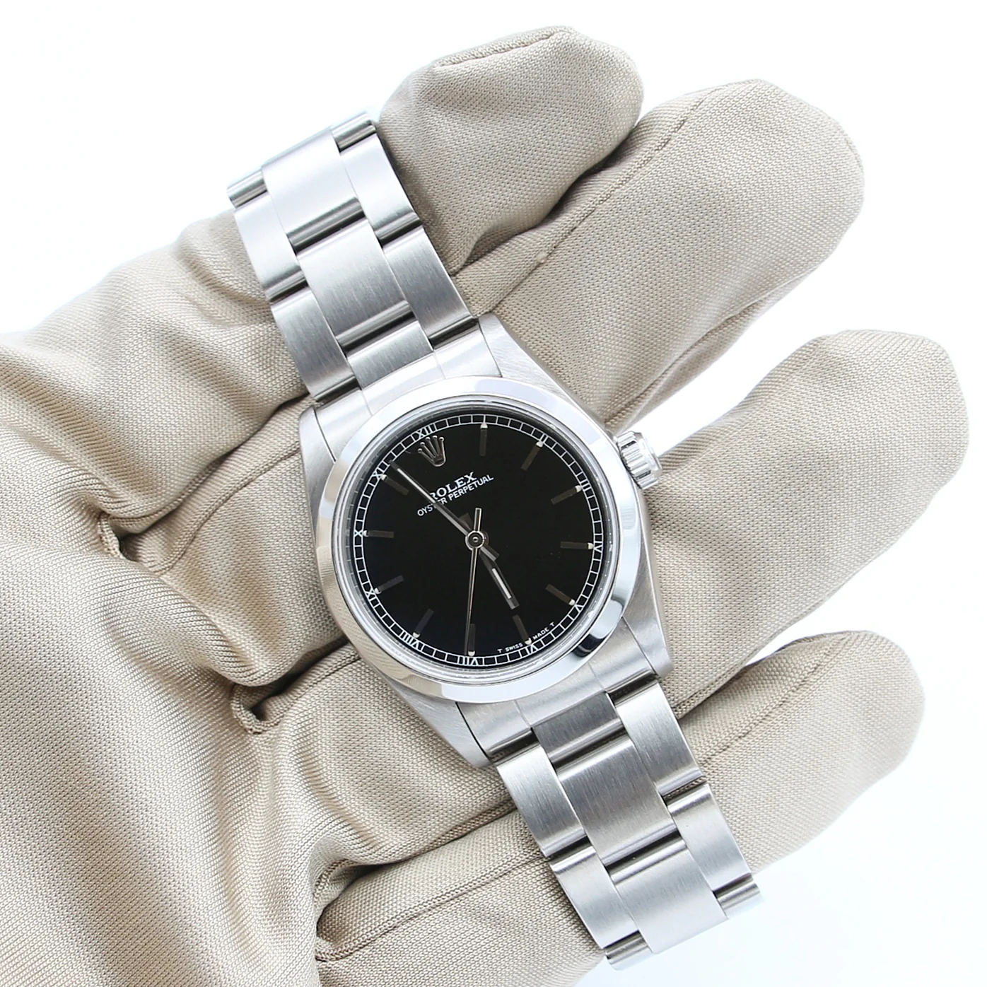 Rolex Oyster Perpetual Ref. 67480 - Black Circle Dial - Full Set - Image 7