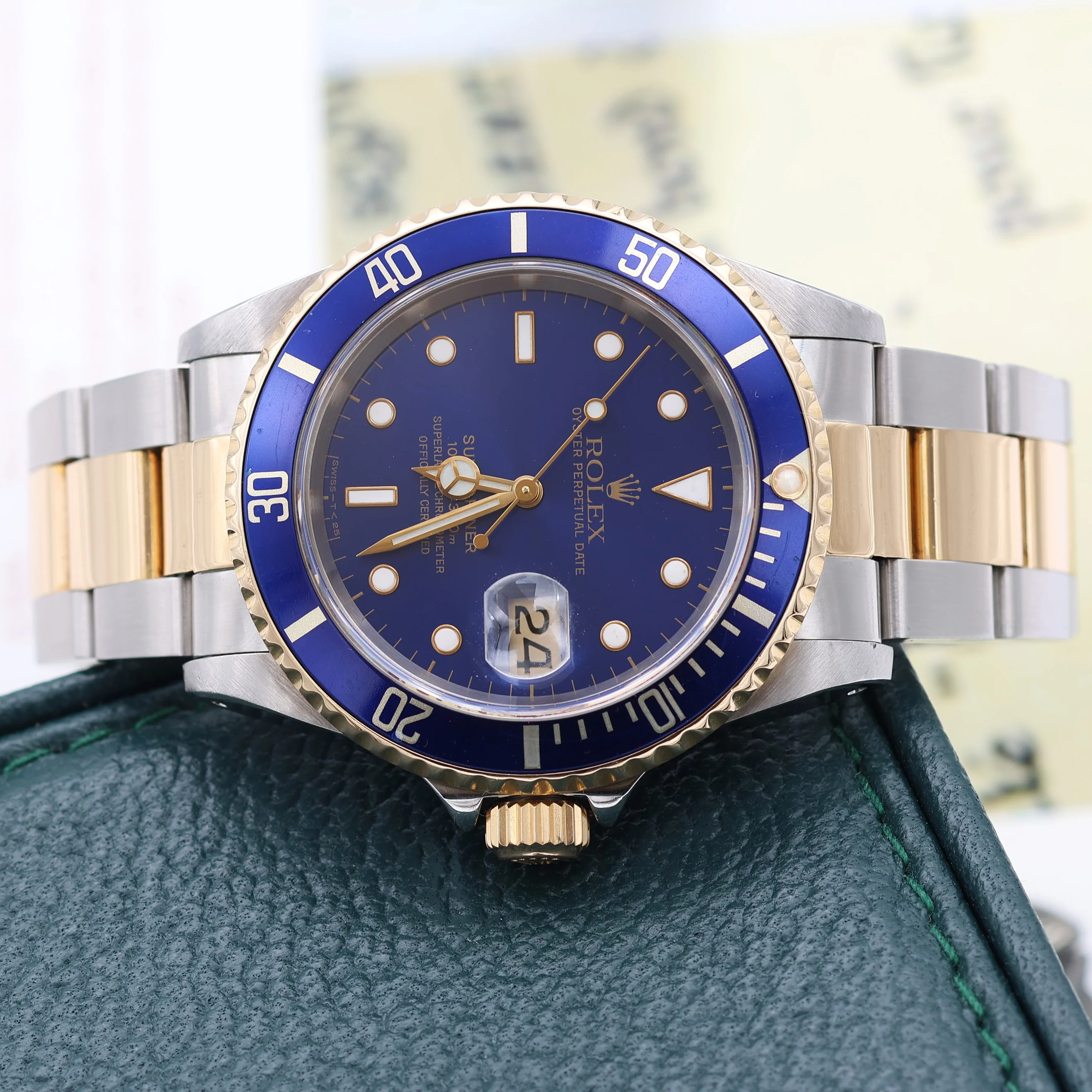 Rolex Submariner Date ref. 16613LB Steel/Gold - Full Set - Image 13