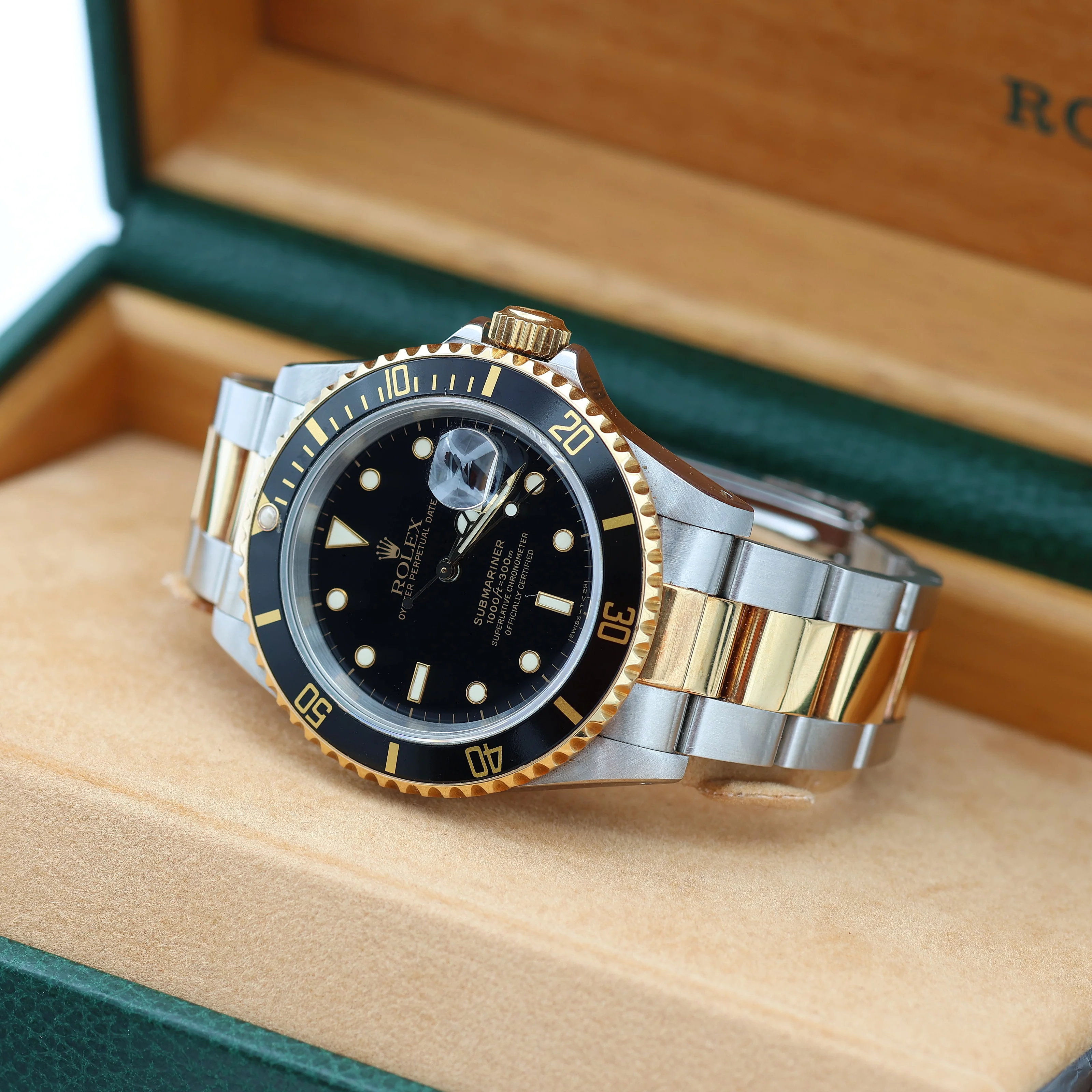 ON SALE: Rolex Submariner Date ref. 16613LN - Full Set - Image 5
